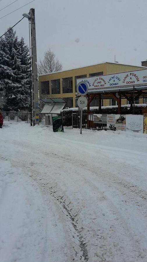 Grill Terasz Etterem Es Szallashely Mezőkövesd Exterior foto